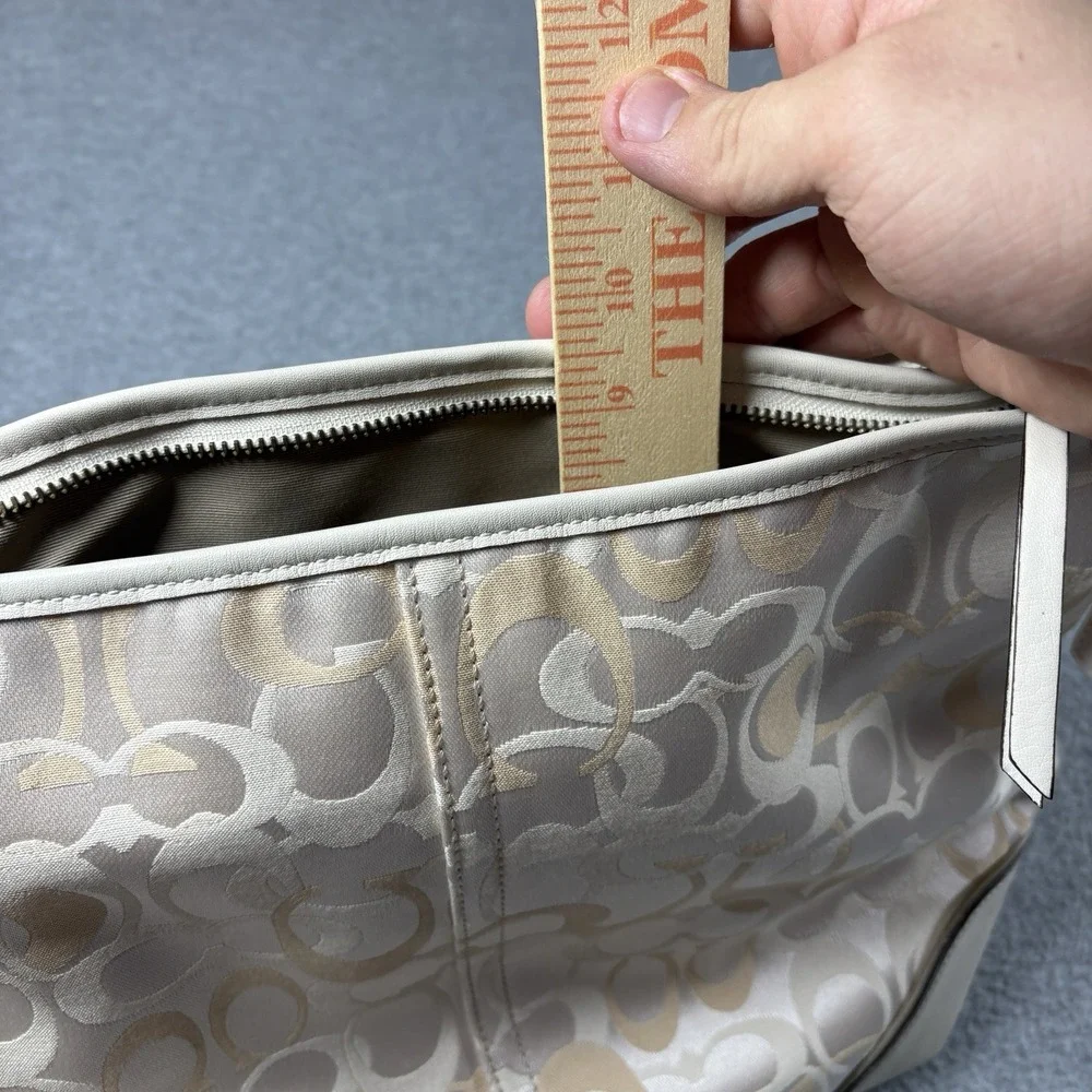 VTG Coach Optic Signature Hobo Bag Cream White Leather Canvas Shoulder Purse